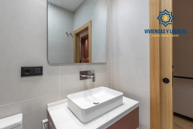 MODERNO ESTUDIO TIPO LOFT AMUEBLADO EN URBANIZACIÓN VILLA PINEDA - ZONA VILLAREJO — 24