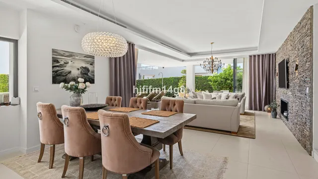 Chalet 5 habitaciones 250m² en venta - Marbella — 7