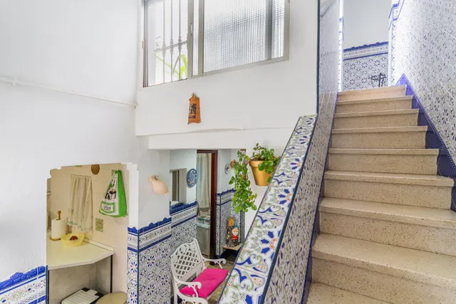 CASA DE DOS PLANTAS EN VENTA — 10