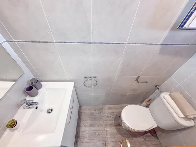 ADOSADO CON TERRAZAS, BUHARDILLA Y GARAJE EN PUÇOL — 13