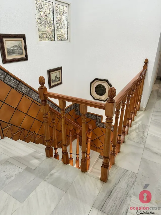 GRAN CASA JUNTO AL AYUNTAMIENTO DE ALMODÓVAR DEL RÍO - VISTAS AL CASTILLO — 10