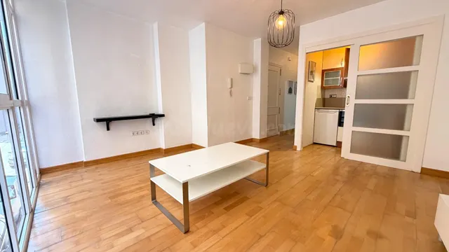 APARTAMENTO JUNTO A LA PLAZA CIRCULAR — 4