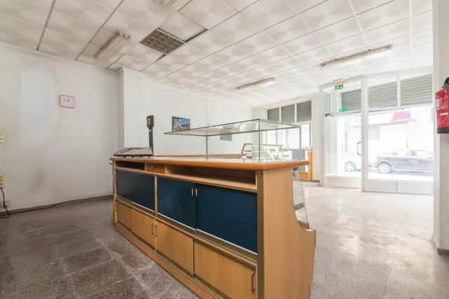 LOCAL EN VENTA EN CALLE FILET DE FORA — 8
