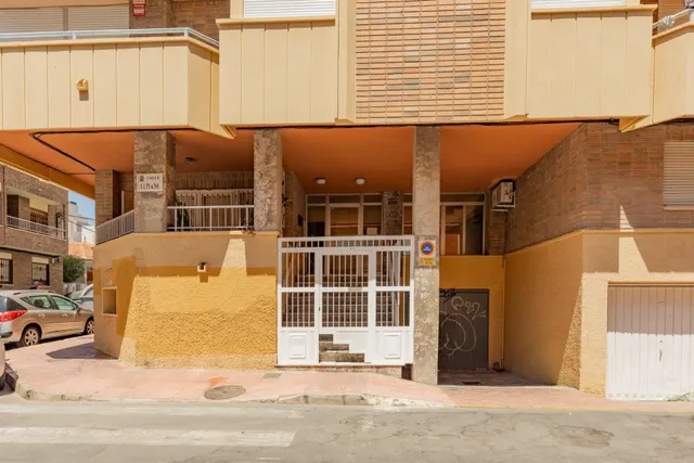 Piso en última planta con terraza en L y garaje cerrado en Playa del Cura — 36