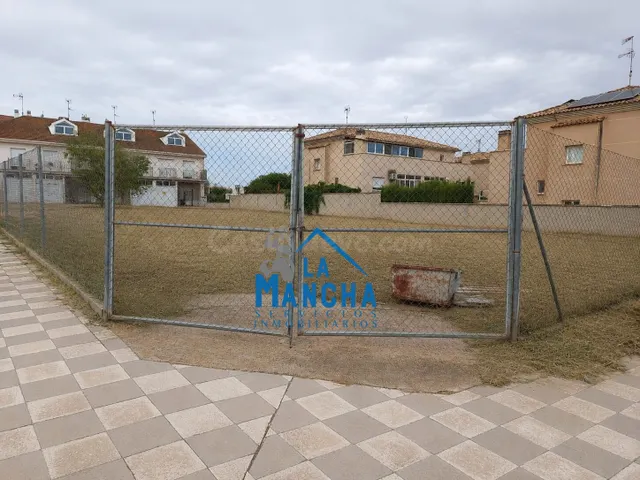 *90.000€* INMOBILIARIA LA MANCHA VENDE TERRENO URBANO PARA E