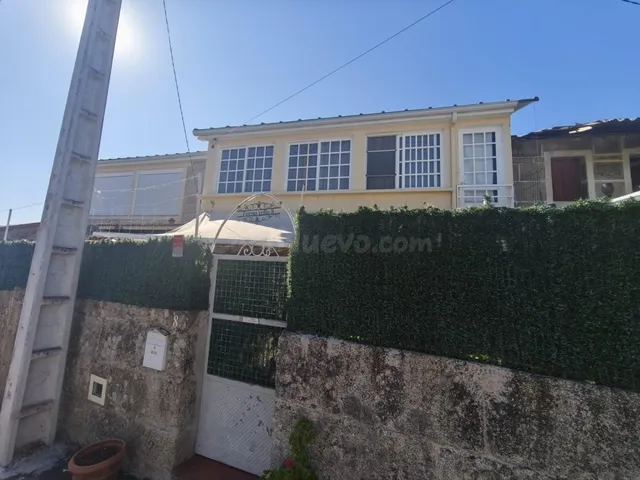 Casa de piedra con piscina y encanto en O Carballiño - foto 3