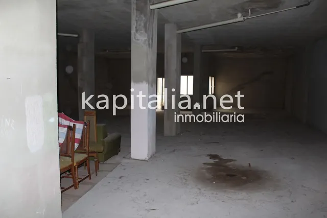 Local comercial en alquiler cerca de universidad — 11