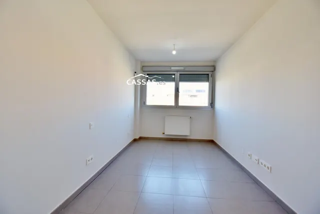 Soto del HENARES - 2 habitaciones, 2 plazas de garaje y trastero. — 31