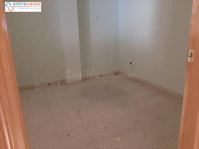 LOCAL COMERCIAL EN RICARDO PORTALES — 2