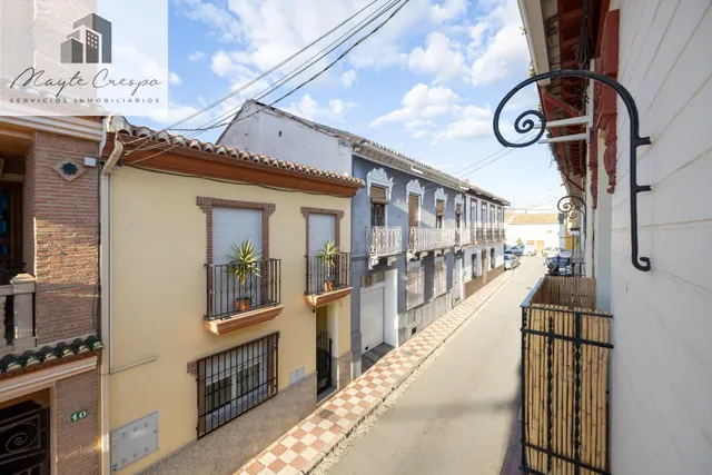 IDEAL COMO INVERSION CASA EN EL CENTRO DE ALBOLOTE — 28