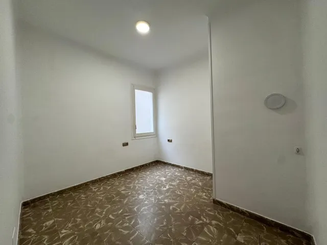 PISO DE 3 habitaciones Y ASCENSOR EN MANRESA — 10