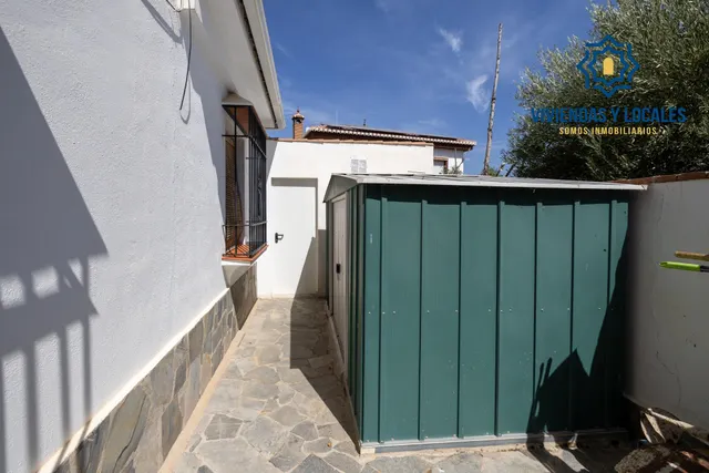 Amplio chalet independiente de 5 dormitorios en la entrada de Ogíjares — 35