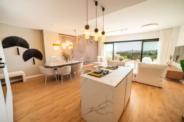 Venta de villa adosada con tres dormitorios en Mijas Costa,  - foto 5