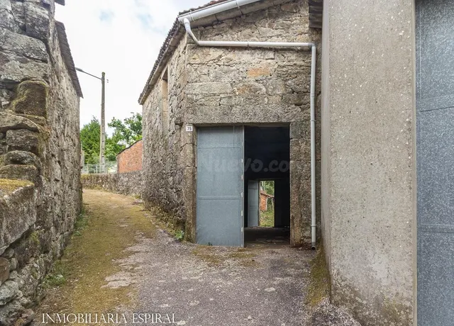 Encantadora Casa de Labranza en la Idílica Aldea de Tomede - foto 5