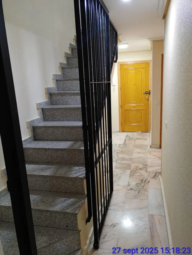 Exclusivo dúplex en el corazón de Cáceres con amplia terraza — 25