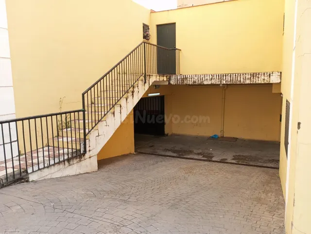 Venta de Piso + Plaza de Garaje en Algeciras, Cádiz. CDR - foto 2