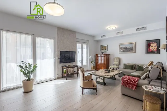 PISO EN VENTA - GRANADA (C/Recogidas) — 4