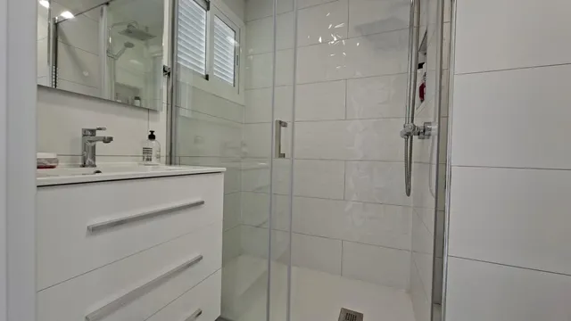 ESPECTACULAR APARTAMENTO REFORMADO — 19