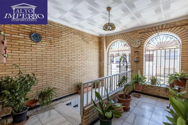 Gran casa en una sola planta con bajo de 130 m2 y solar de 3 - foto 3