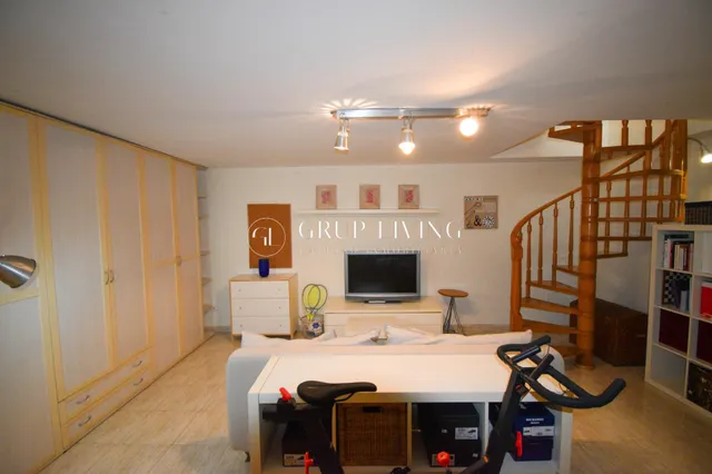 DUPLEX LUMINOSO EN LA LEVANTINA — 40