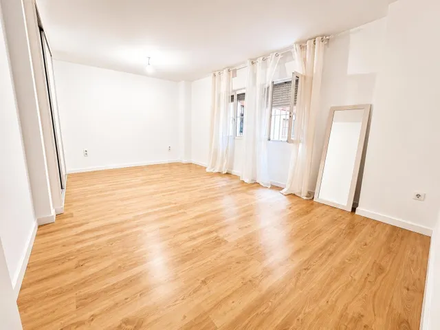 Piso 2 habitaciones 74m² en venta - Centro - foto 4