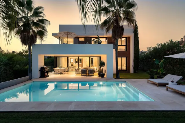 VILLA DE LUJO EN EL PARAISO, ESTEPONA — 35