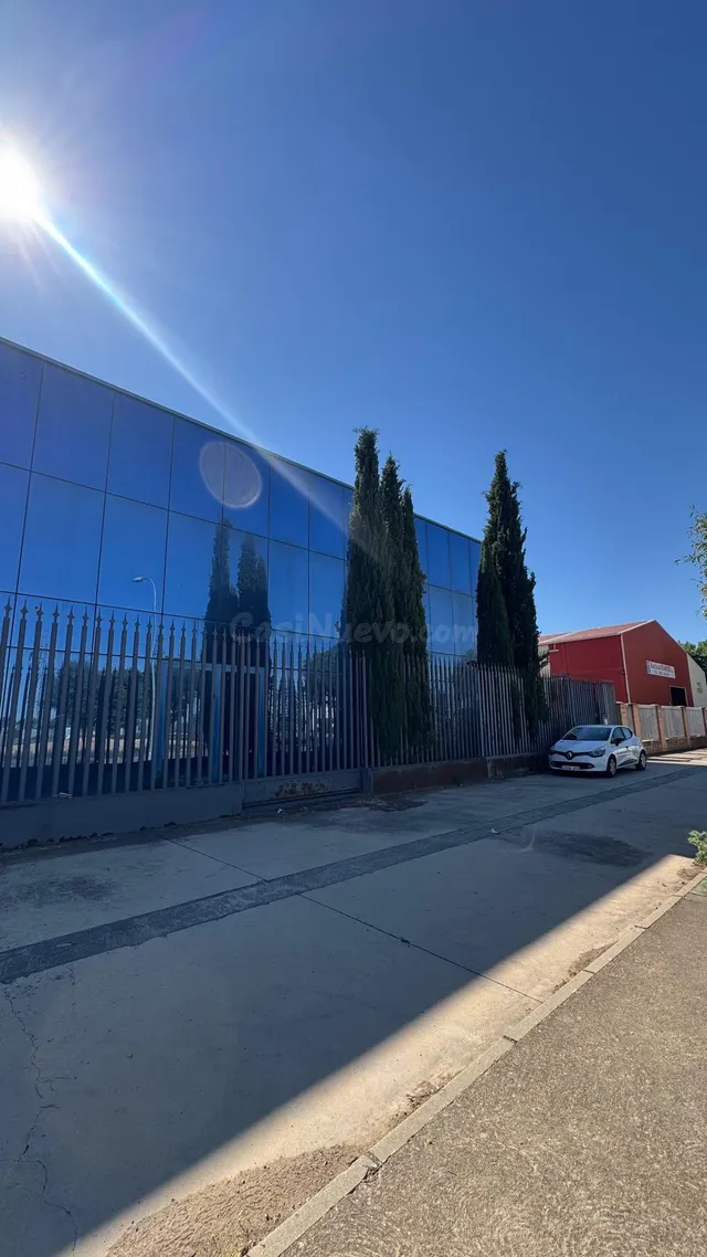 Nave industrial 2301m² en venta - Castilla la mancha - foto 4