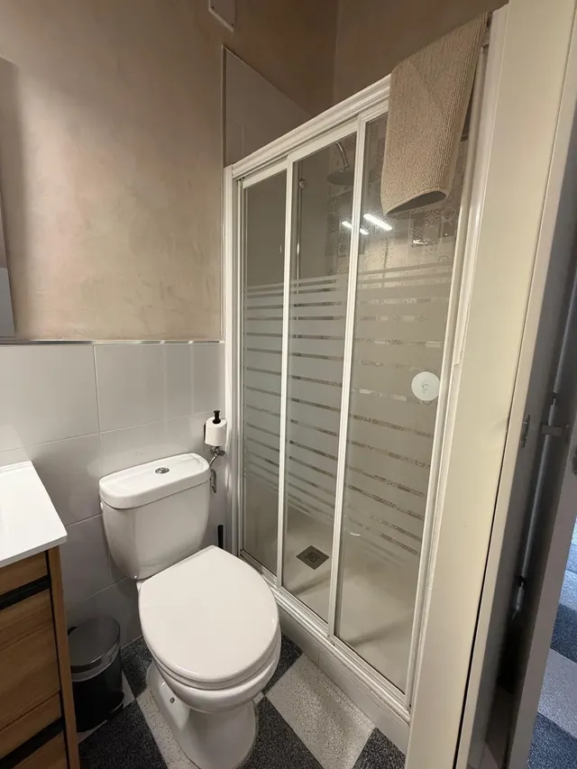 SE VENDE FABULOSA VIVIENDA TURÍSTICA — 12