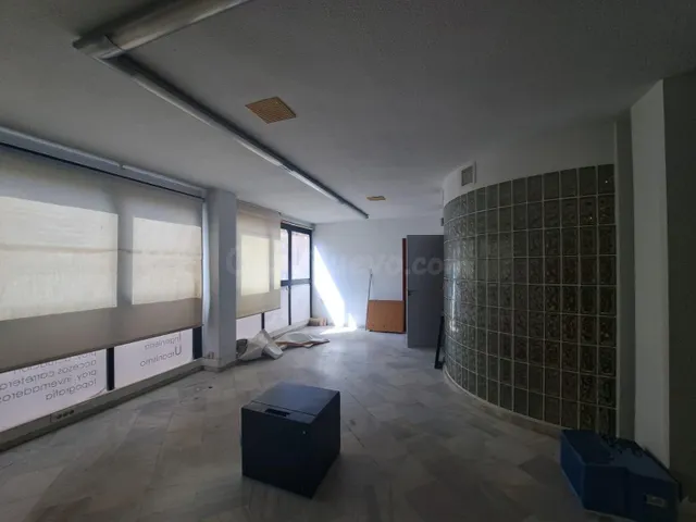 Alquiler de oficina en pleno centro de El Ejido — 2