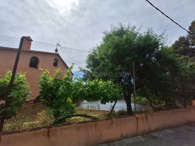 ¡OPORTUNIDAD ÚNICA EN AIRESOL! TERRENO IDEAL PARA LA CASA DE - foto 4