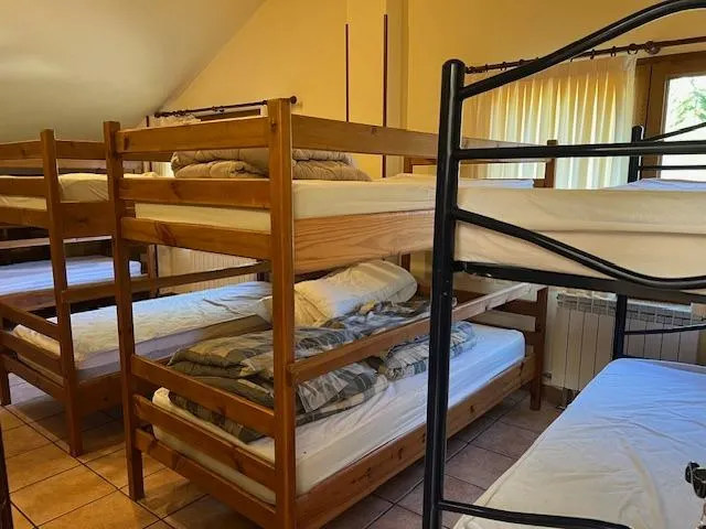 ALBERGUE — 29