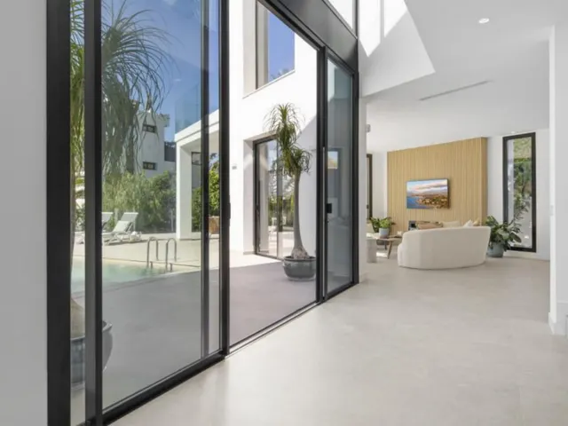 Chalet 5 habitaciones 670m² en venta - Marbella — 6