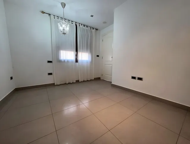 SANT CELONI (CENTRO): GRAN PISO DUPLEX INVERTIDO CON GRANDES TERRAZAS Y AMPLIA PLAZA DE APARCAMIENTO — 22
