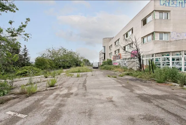 Hotel 5881m² en venta - Carretera de Vic — 4