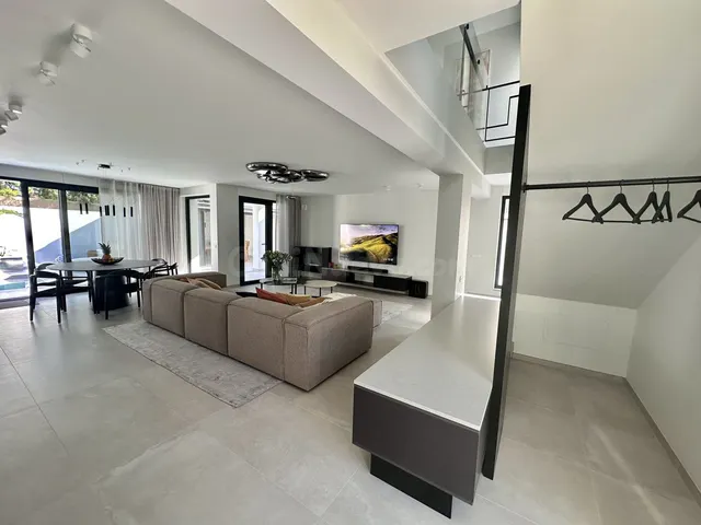 Chalet 4 habitaciones 226m² en venta - Marbella - foto 3