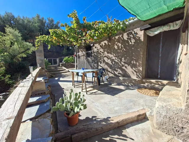 Se vende casa con parcela en Abrucena en pleno parque natural de sierra nevada — 6