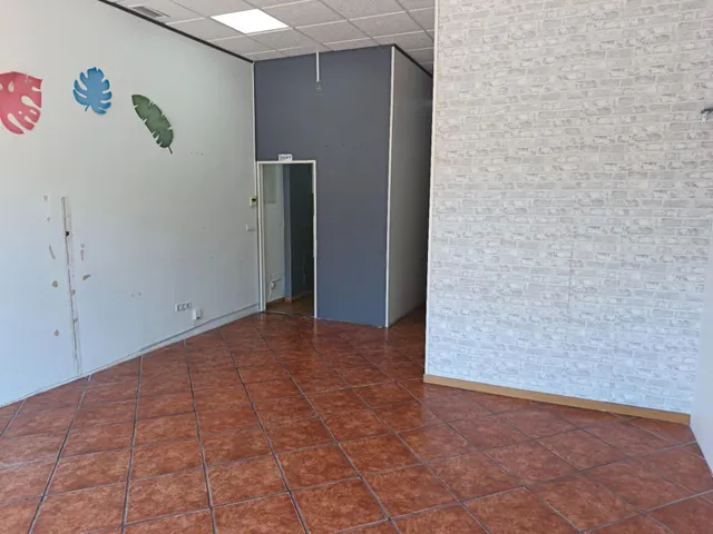 EN EXCLUSIVA LOCAL EN VENTA EN AVENIDA MOLIERE, MALAGA — 6