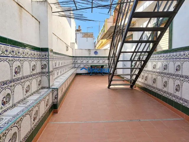 Planta alta · 123 m2 · 4 dormitorios · solárium de 60 m2 — 7