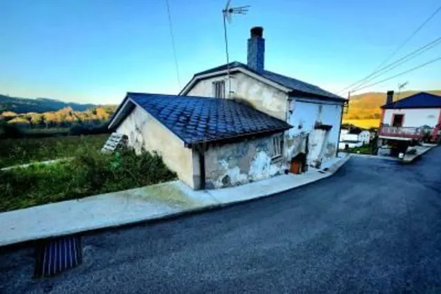 ESTUPENDA CASA EN EL ENCANTADOR CONCEJO DE COAÑA - foto 4