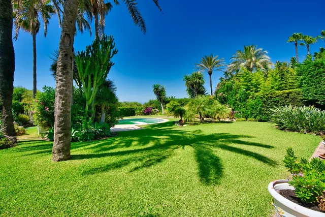 Chalet 4 habitaciones 350m² en venta - Marbella — 40