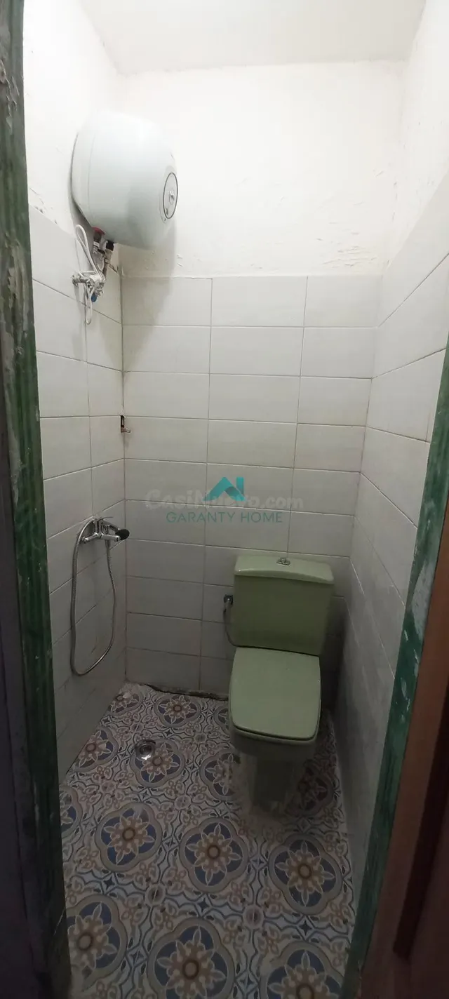 Se vende local en Laredo — 4