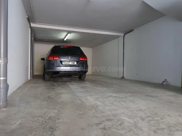 UNIFAMILIAR ADOSADA EN VENTA EN CASTELLBELL I EL VILAR - foto 4