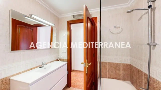 Piso en venta en la playa de la malvarrosa — 31