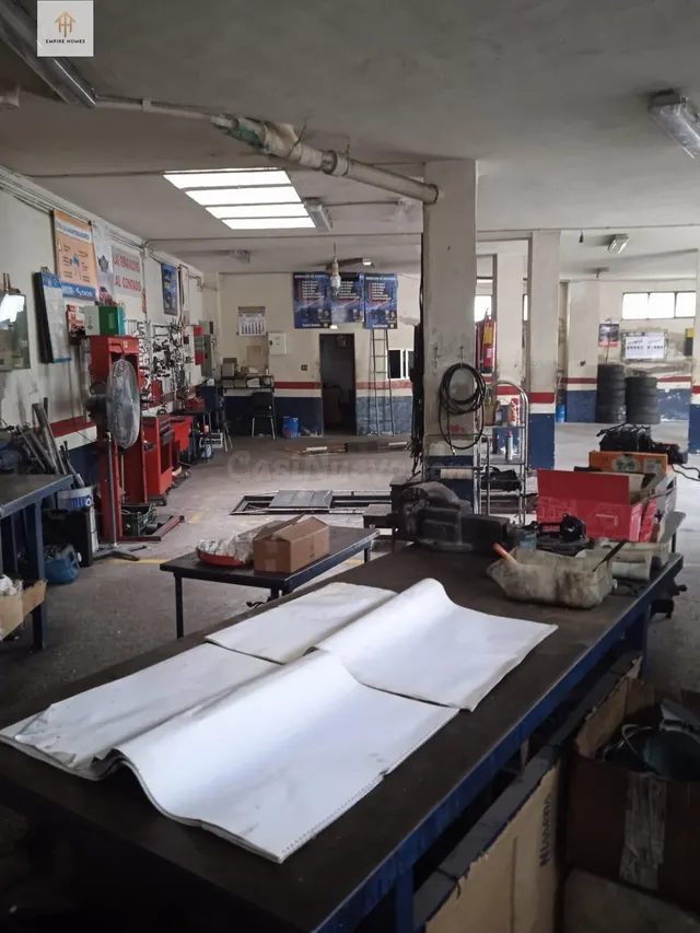 🔧 ¡Oportunidad única! Empire Homes vende local comercial en 