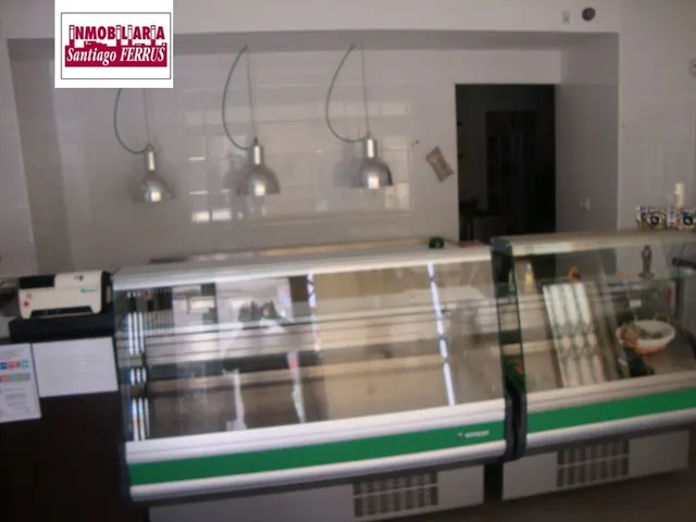 VENTA DE VIVIENDA EN PLANTA BAJA Y PISO — 6
