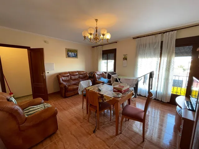 EXCELENTE CASA A 25 MINUTOS DE CÁCERES — 7