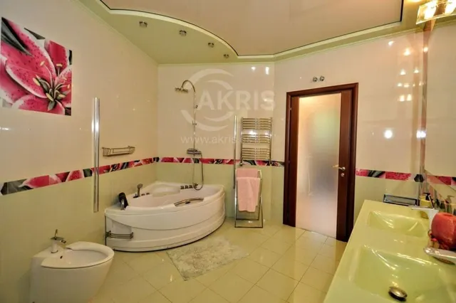 Chalet Independiente en Lloret de Mar — 30