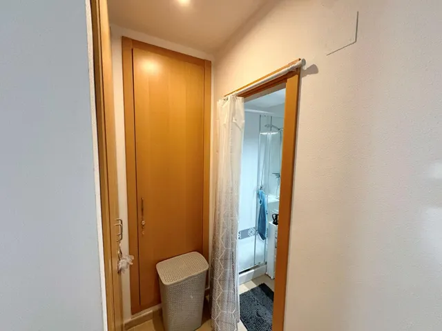 Apartamento luminoso y espacioso en la acogedora Formentera. Cerca de colegios y comercios, a 10 min a pie de Benijófar, a 3,5 km del La Marquesa Golf, y a solo 11 km de las playas de Guardamar. — 28