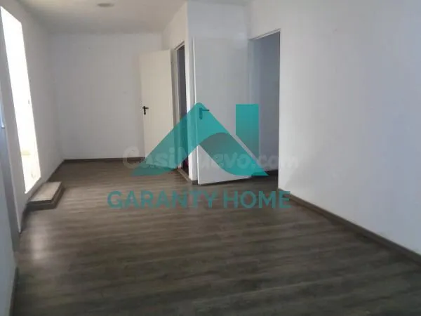 Se vende amplio local totalmente reformado en zona Centro - foto 4