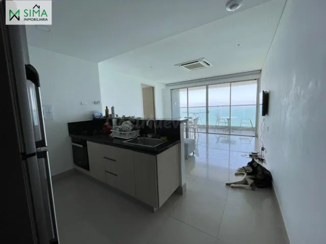VENTA DE APARTAMENTO CON VISTA DIRECTA AL MAR ZONA BOCAGRAND - foto 2